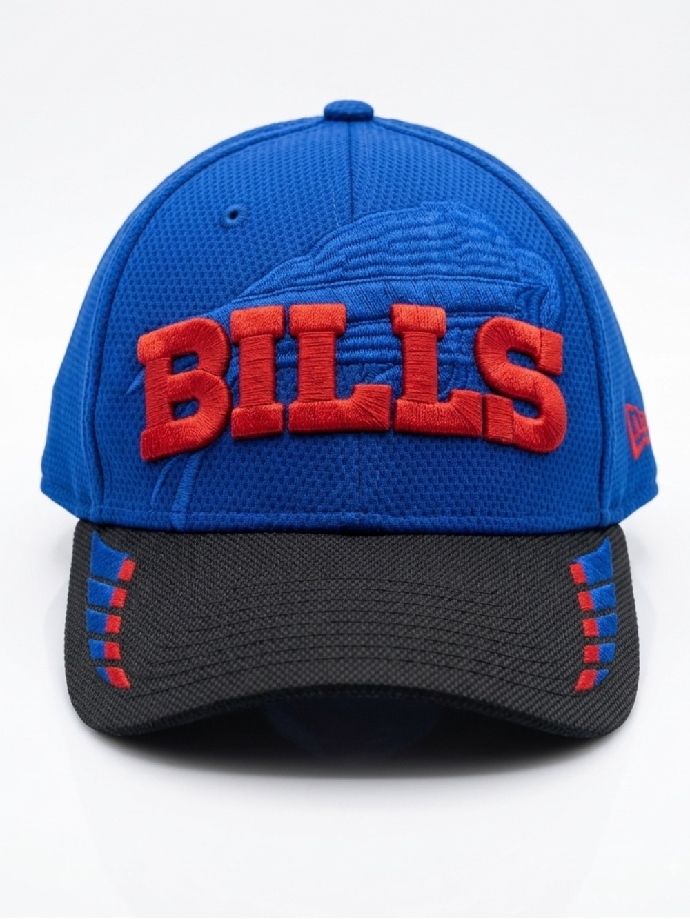 New Era 9FORTY Buffalo Bills Mesh Training Cap Hat Blue Red Adjustable